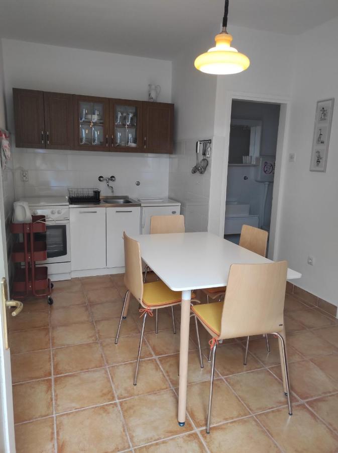 Apartman Renata Novi Vinodolski Exterior foto